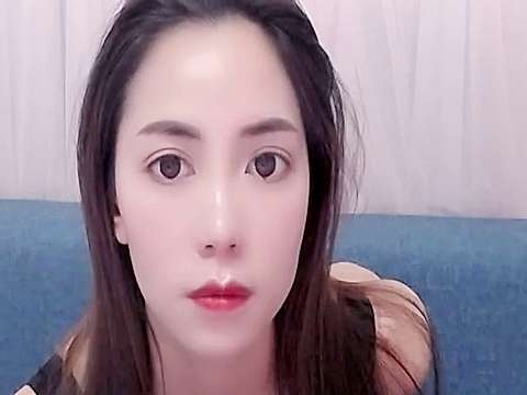 LINGLONG-520 naked stripping on cam for live sex video chat