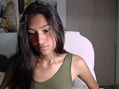 pocahontas_01 naked stripping on cam for live sex video chat