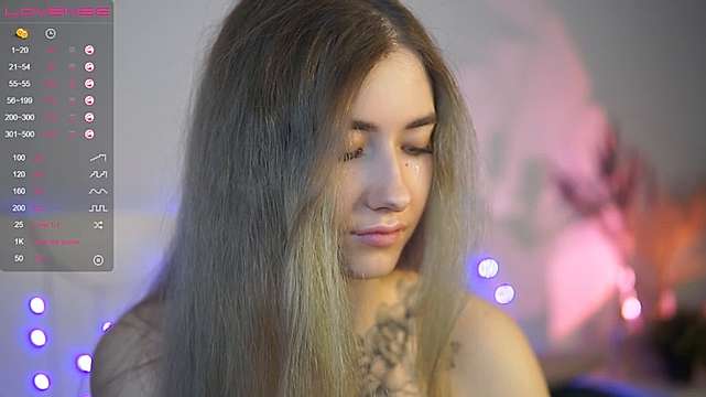 Put_in_me naked stripping on cam for live sex video chat