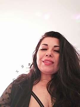 RealWorker naked stripping on cam for live sex video chat