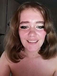 WebbyMommy naked stripping on cam for live sex video chat