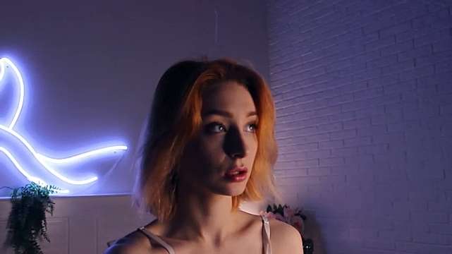 wet_clouds naked stripping on cam for live sex video chat