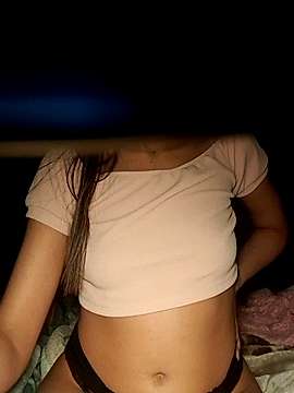 Ahlam-r naked stripping on cam for live sex video chat