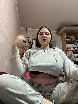 Alice_Kid naked stripping on cam for live sex video chat