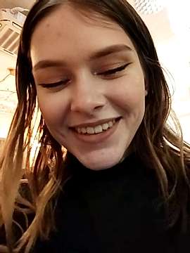 YeaCute naked stripping on cam for live sex video chat