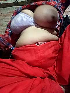Bhabhi_Deshi naked stripping on cam for live sex video chat