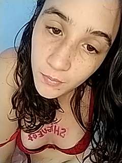 docinhospicy naked stripping on cam for live sex video chat