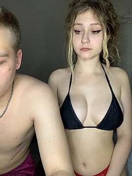 LexandVi naked stripping on cam for live sex video chat