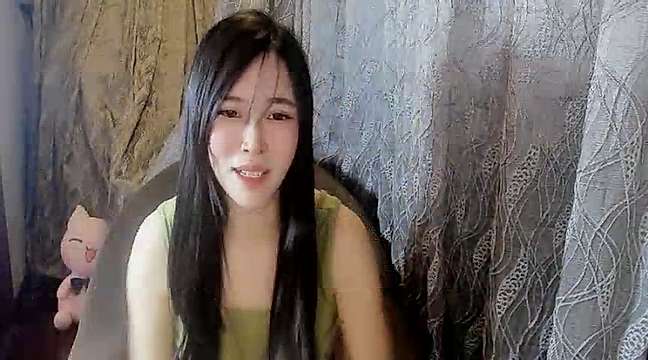 twins5200 naked stripping on cam for live sex video chat
