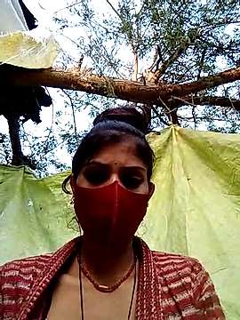 Anju_bhabi naked stripping on cam for live sex video chat