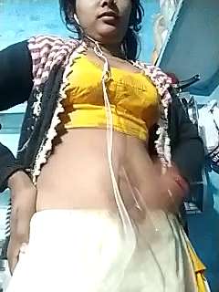 Begum-noor naked stripping on cam for live sex video chat