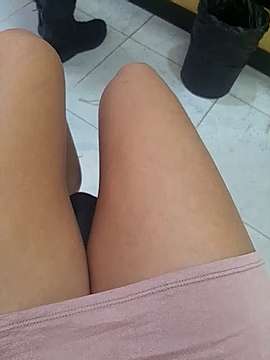 Gymkitty8 naked stripping on cam for live sex video chat