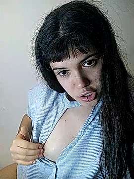 Ninfxmana666 naked stripping on cam for live sex video chat