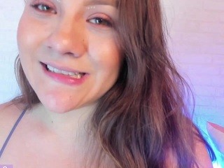 Sophie-fun naked Live Sex Chat Room