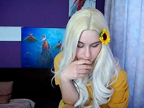 Emma_just naked stripping on cam for live sex video chat
