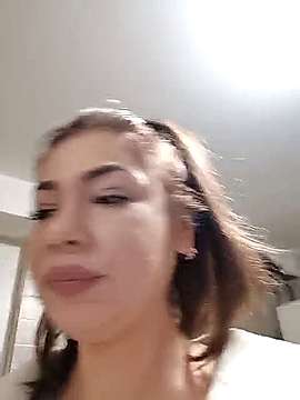 Ella_sweety naked stripping on cam for live sex video chat