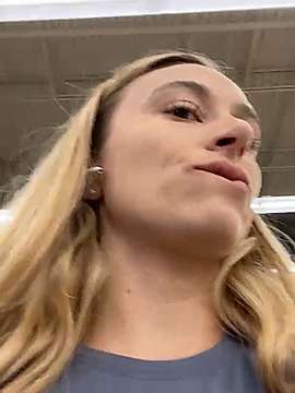 lunagirl13 naked stripping on cam for live sex video chat