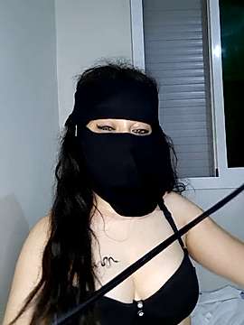 rahaaaF naked stripping on cam for live sex video chat