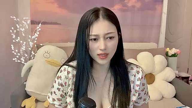 SharonLee001 naked stripping on cam for live sex video chat