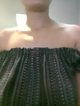 mahannies naked stripping on cam for live sex video chat