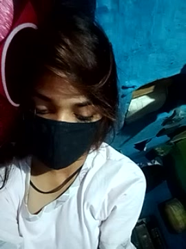 CutieJiya naked stripping on cam for live sex video chat