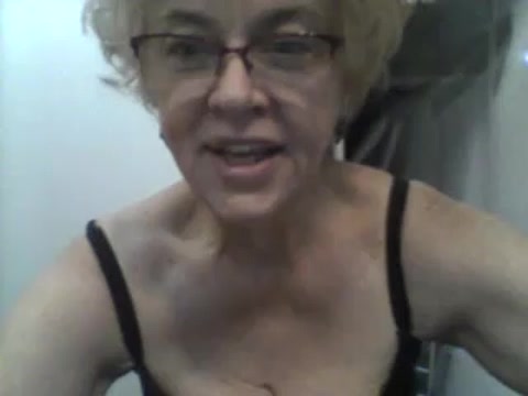Your_Flame naked stripping on cam for live sex video chat