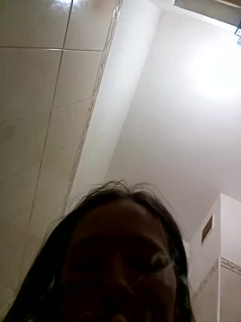 kis-veb-model15 naked stripping on cam for live sex video chat