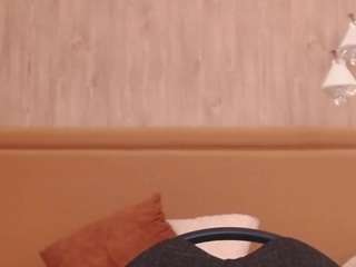 Sussi Soto naked Live Sex Chat Room