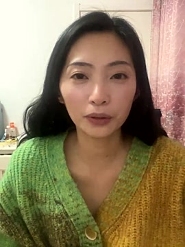 yolo-baby naked stripping on cam for live sex video chat