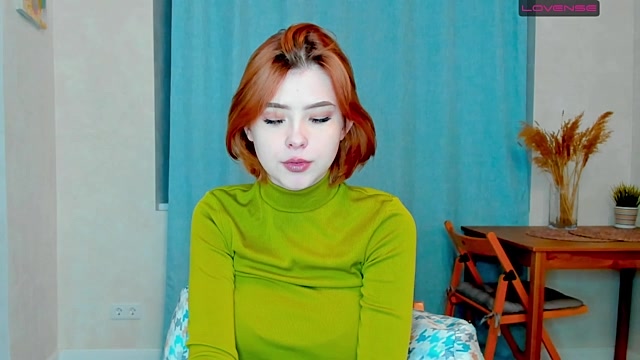 StephanieAndrews naked stripping on cam for live sex video chat