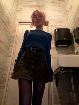 Zx001Li naked stripping on cam for live sex video chat