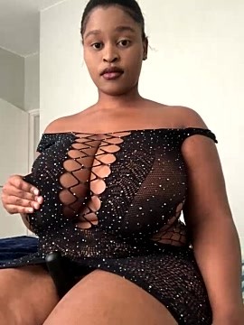 KnockoutBestie naked stripping on cam for live sex video chat