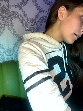 Alejandra_teen naked stripping on cam for live sex video chat