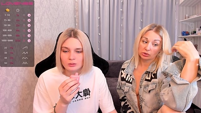 hotblonds naked stripping on cam for live sex video chat