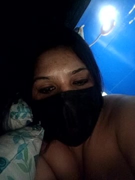 Jacqueline30 naked stripping on cam for live sex video chat