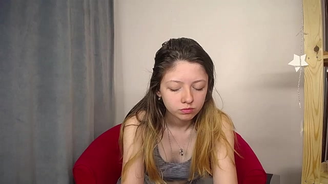 Kara_Cutie naked stripping on cam for live sex video chat