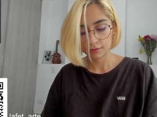 Lafet-arte naked Live Sex Chat Room