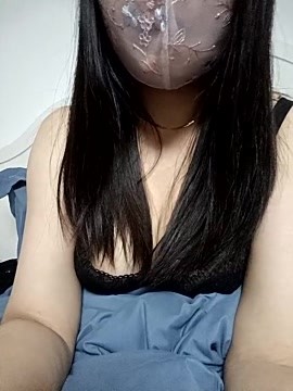 summer-shanghai naked stripping on cam for live sex video chat