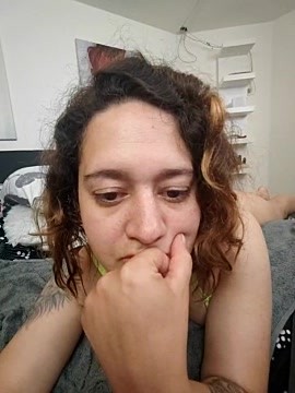 Tamy-Love naked stripping on cam for live sex video chat