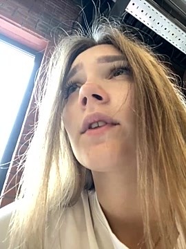 wow_dream naked stripping on cam for live sex video chat