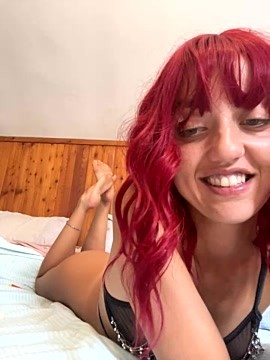 Doggieinlove555 naked stripping on cam for live sex video chat