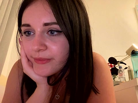 ephoria_angel naked stripping on cam for live sex video chat