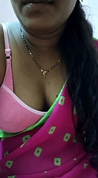 indian-dharshini naked stripping on cam for live sex video chat