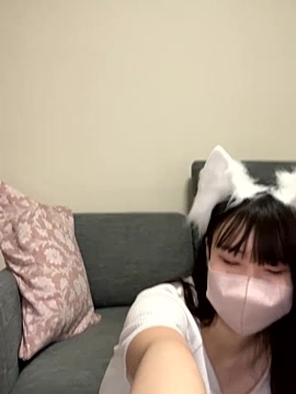 Remi_s2_ naked stripping on cam for live sex video chat