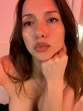 Ennassyxo naked stripping on cam for live sex video chat
