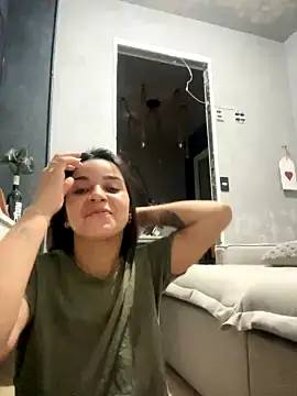 BeatrizKyle24 naked stripping on cam for live sex video chat