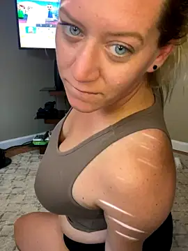 ThatShyGirl420 naked stripping on cam for live sex video chat