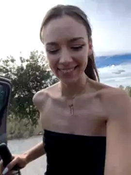 HopeHeavenOfficial naked strip on cam for live sex video chat