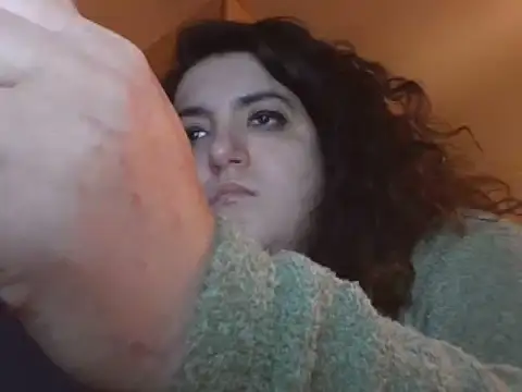 Ladyboop96 naked strip on cam for live sex video chat