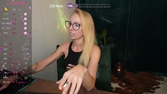 LaraPunkt naked strip on cam for live sex video chat